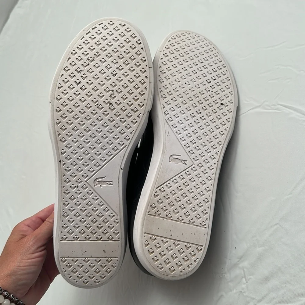 Lacoste Minzah black leather low top sneakers